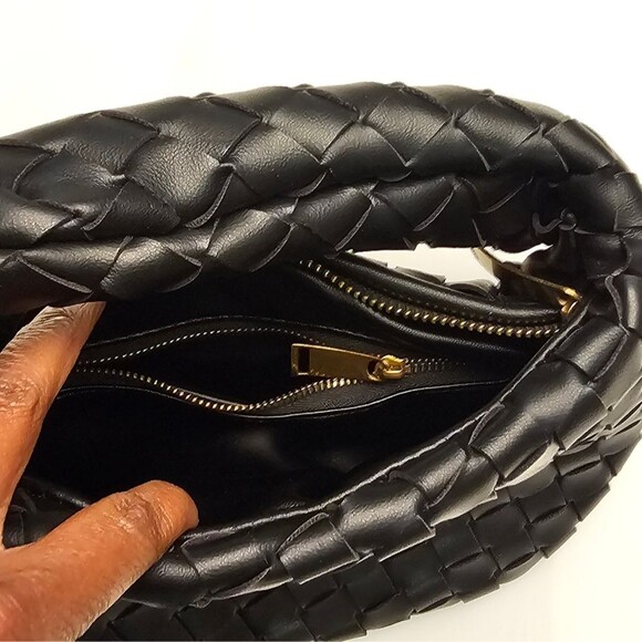 NWOT Black Woven Hobo Purse - Picture 4 of 4